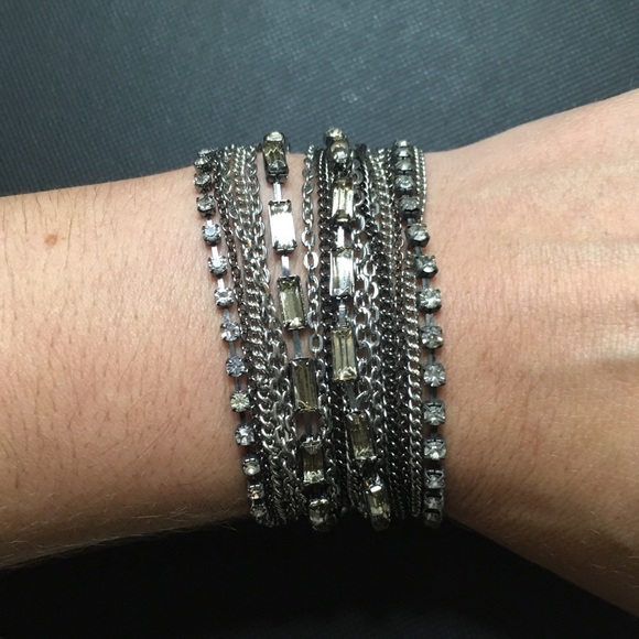 3 chain bracelets - Picture 4 of 8